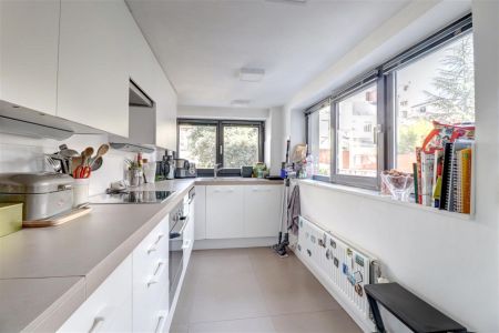 Triplex - for rent - Foto 2