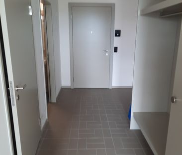 stilvolle 2.5-Zimmerwohnung im 13. OG mit Aussicht - Foto 5