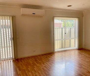 Hogan Knows Best - Photo 1