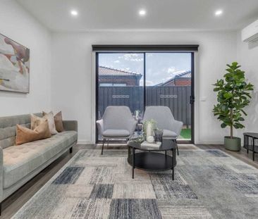 Comfortable Three-Bedroom Home with Ensuite, Ducted Heating and Spl... - Photo 1