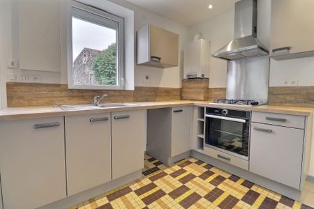 Location Maison 2 pièces 62m² CEYRAT 63122 - Photo 4