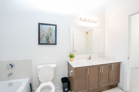 For Lease - 62 Preston Meadow Avenue Unit# 2, Mississauga, Ontario - Photo 5