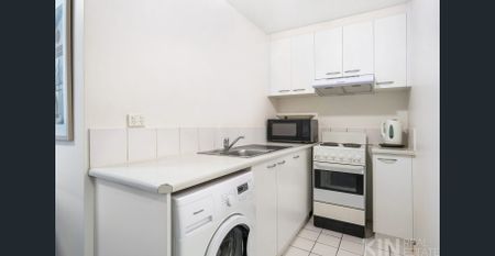 FURNISHED 1-BEDROOM APARTMENT - Photo 4