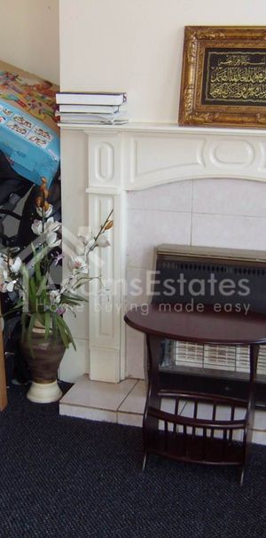 Price £750 pcm - Available Now - Unfurnished - Photo 1