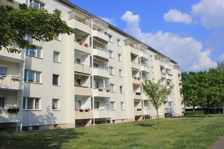 Einzug ab 01.04.2026 möglich. Erdgeschosswohnung in grüner Lage - Photo 4