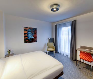 neu renoviertes, möbliertes Apartment "F/A-18" in Emmenbrücke - Foto 1
