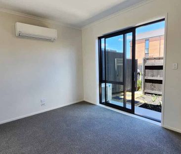 Westgate, 2 Bedrooms, $590 - Photo 4