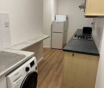 Room in a Shared House, Finchley Lane, NW4 - Photo 4