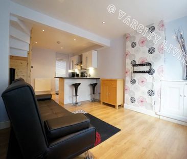 20 Albert Street - Photo 2