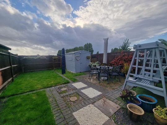 2 bedroom house to rent - Photo 1