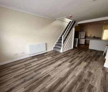 Albert Road, Southsea, PO4 - Photo 3