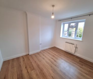 Upper Cornaway Lane, Fareham - Photo 1