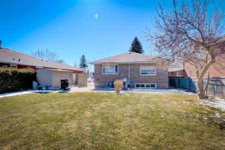 For Lease - 18 Railway Street Unit# Basement, Vaughan, Ontario - Photo 3