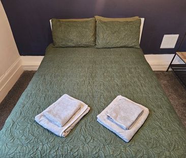 1 Bed Flat, Canham Road, SE25 - Photo 5