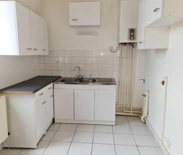 Location Appartement 2 pièces 41m² LE CREUSOT 71200 - Photo 1