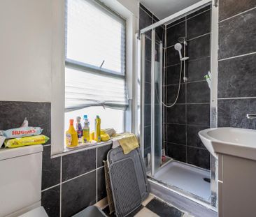 2 bedroom maisonette to rent - Photo 6