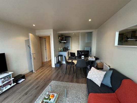 2 Bed Flat, Bacon Street, E2 - Photo 1