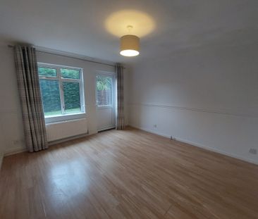 Monmouth Close, Eastleigh, Chandlers Ford - Photo 1