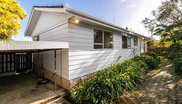 Fantastic Family Home - Photo 1