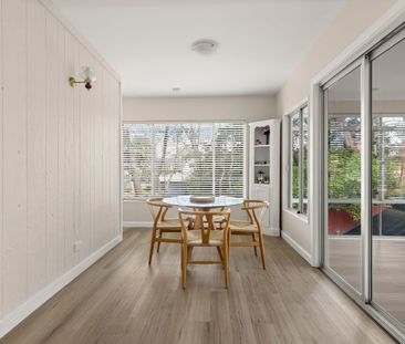 Versatile Home with Studio & Multiple Parking - Photo 5