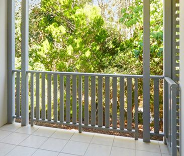 Leafy Outlook - 3 Minute Walk to Beach and Cafes! - Photo 6