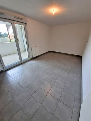 Location Appartement 1 pièce 29m² LAUNAGUET 31140 - Photo 1