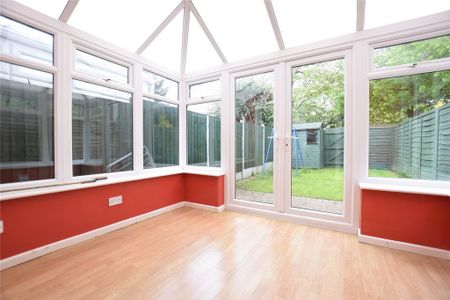 3 bedroom terraced house to rent - Photo 3