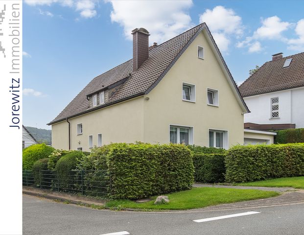 Bielefeld Sieker-Schweiz: Großzügige 2 Zimmer-Wohnung am Hang des Teutoburger Waldes - Photo 1