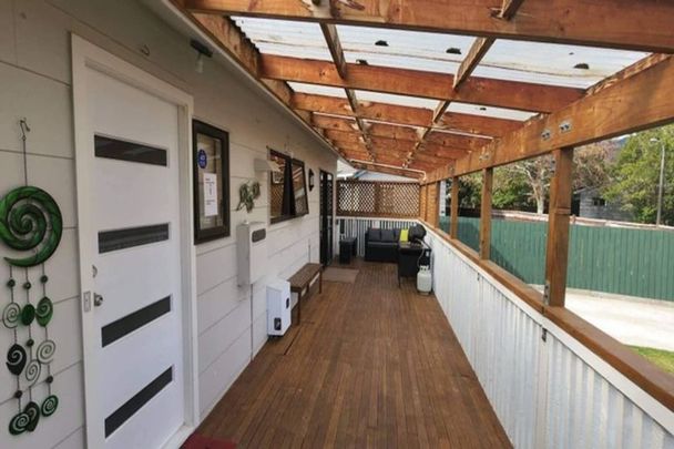 6 Edmund Lomas Grove, Birchville, Upper Hutt - Photo 1