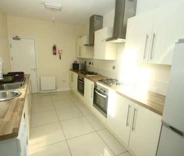 1 Bed - Room With Bills Included - Cresswell Terrace, Sunderland, Sr2 - Photo 6