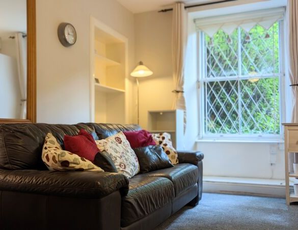 East London Street - Photo 1