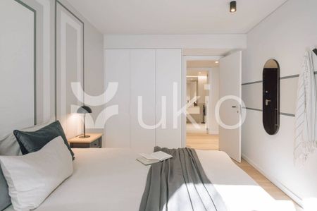 4 room luxury Apartment for rent in Lisbon - Photo 3