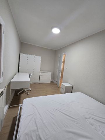 Piso de alquiler en Carrer del Bisbe Ruano, 26, Instituts - Universitat - Photo 4