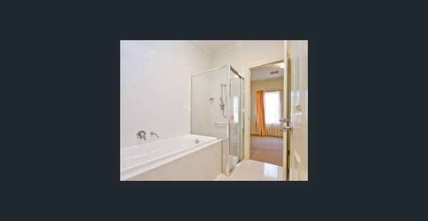 BEAUTIFUL TWO BEDROOM IN GREAT LOCATION - Photo 1