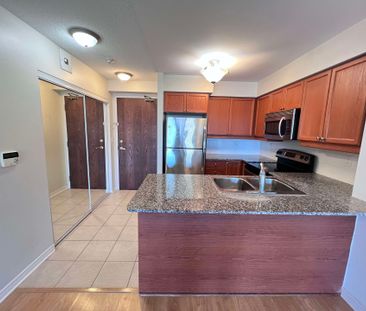 For Lease - 185 Oneida Crescent Unit# 1016, Richmond Hill, Ontario - Photo 2