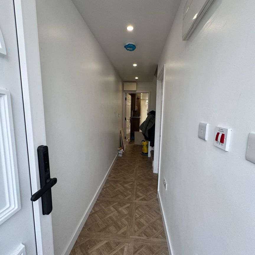 Brand Newly Refurbished HIGHEST Spec Rooms 🤩🏡 Room 6 - Photo 1