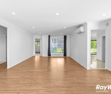 Spacious Family Home with Two Ensuited Bedrooms - Photo 6