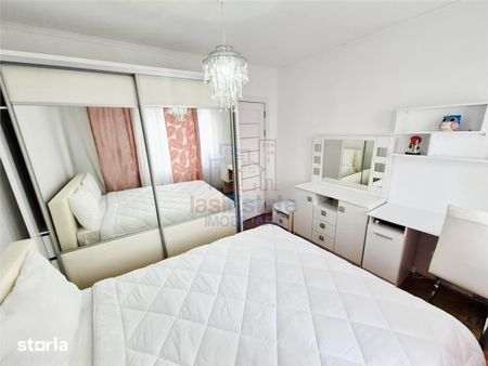 Apartament cu 3 camere de inchiriat in Centru - Photo 2