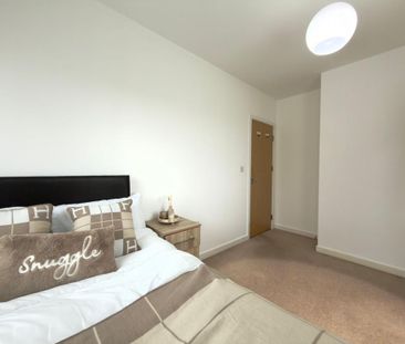 1 bedroom in a flat share to rent - Photo 1