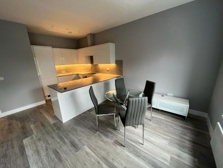 2 bedroom flat to rent - Photo 5