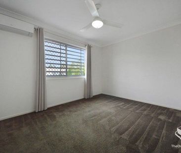 3 bedroom Townhouse available now - Photo 1