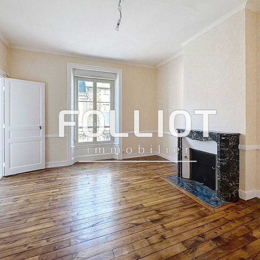 A louer : Appartement 3 Pi�ces � Fougeres - R�f.2011CV - Photo 1