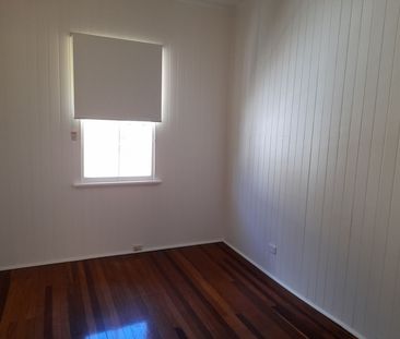 3 Bedroom for rent 12month lease Unfurnished - Photo 3