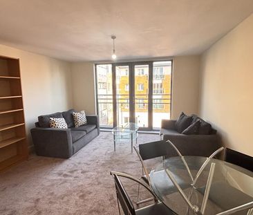 2 bedroom apartment to rent - Photo 2