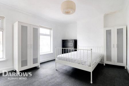 1 bedroom in a house share to rent - Photo 5