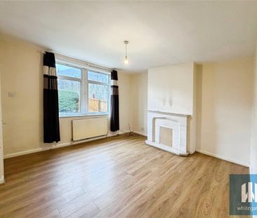 3 bedroom terraced house to rent - Photo 2