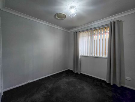 Premium Family Living in a Prime Narellan Vale Pocket - Photo 2