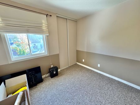 For Lease - 38 Bridgestone Drive, Kanata, Ontario - Photo 2