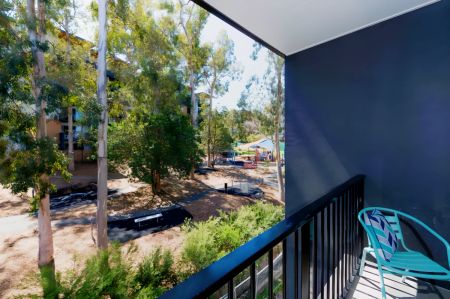 Studio view Apartment - Photo 5