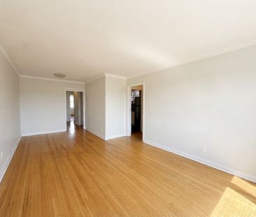 For Lease - 82 Lanark Avenue Unit# 2nd Fl, Toronto, Ontario - Photo 2